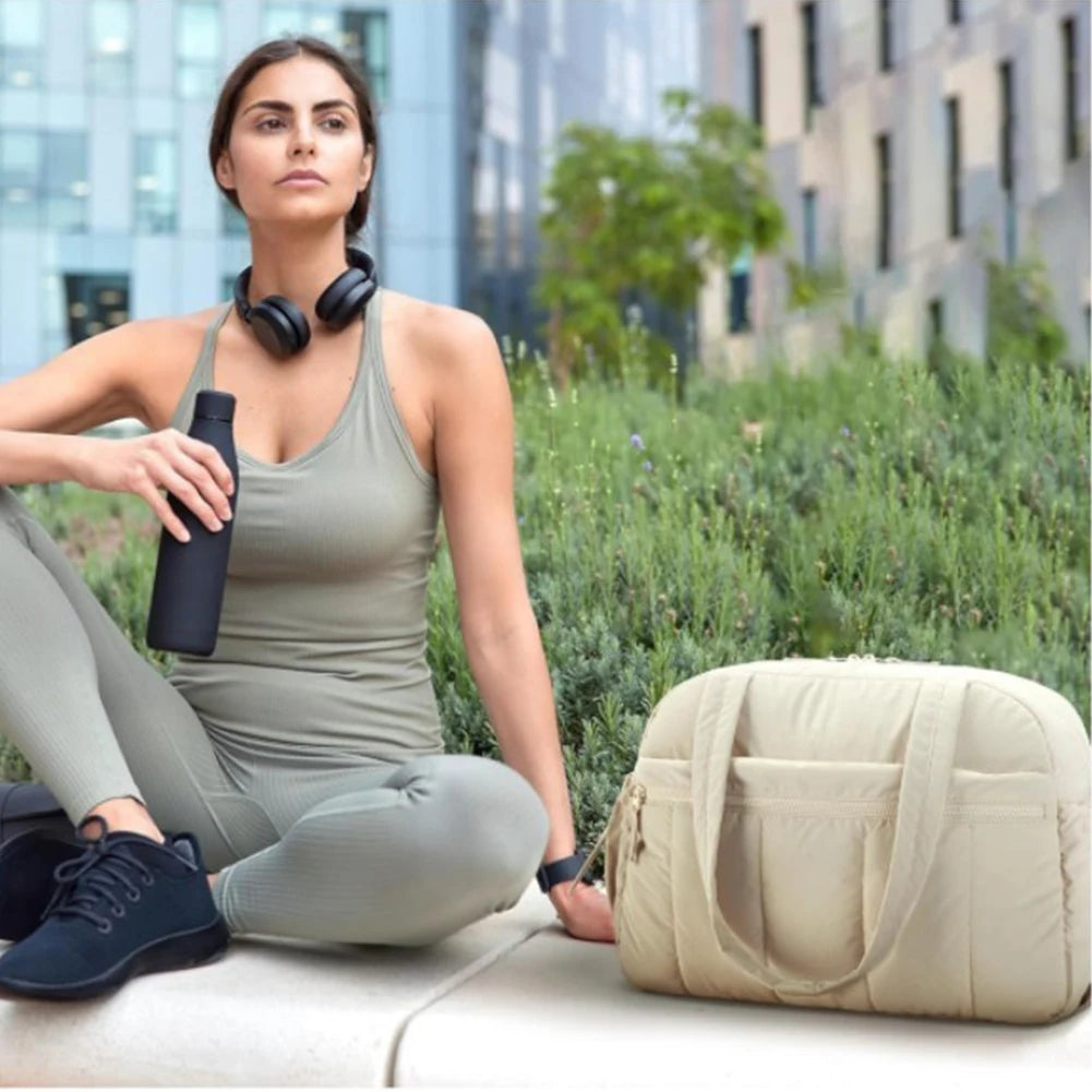 Quilted Puffer Gym Bag with Wet Pocket Carry on Bag Large Weekender Overnight Bag Gym Tote Bag Shoulder Bag for Women Travel