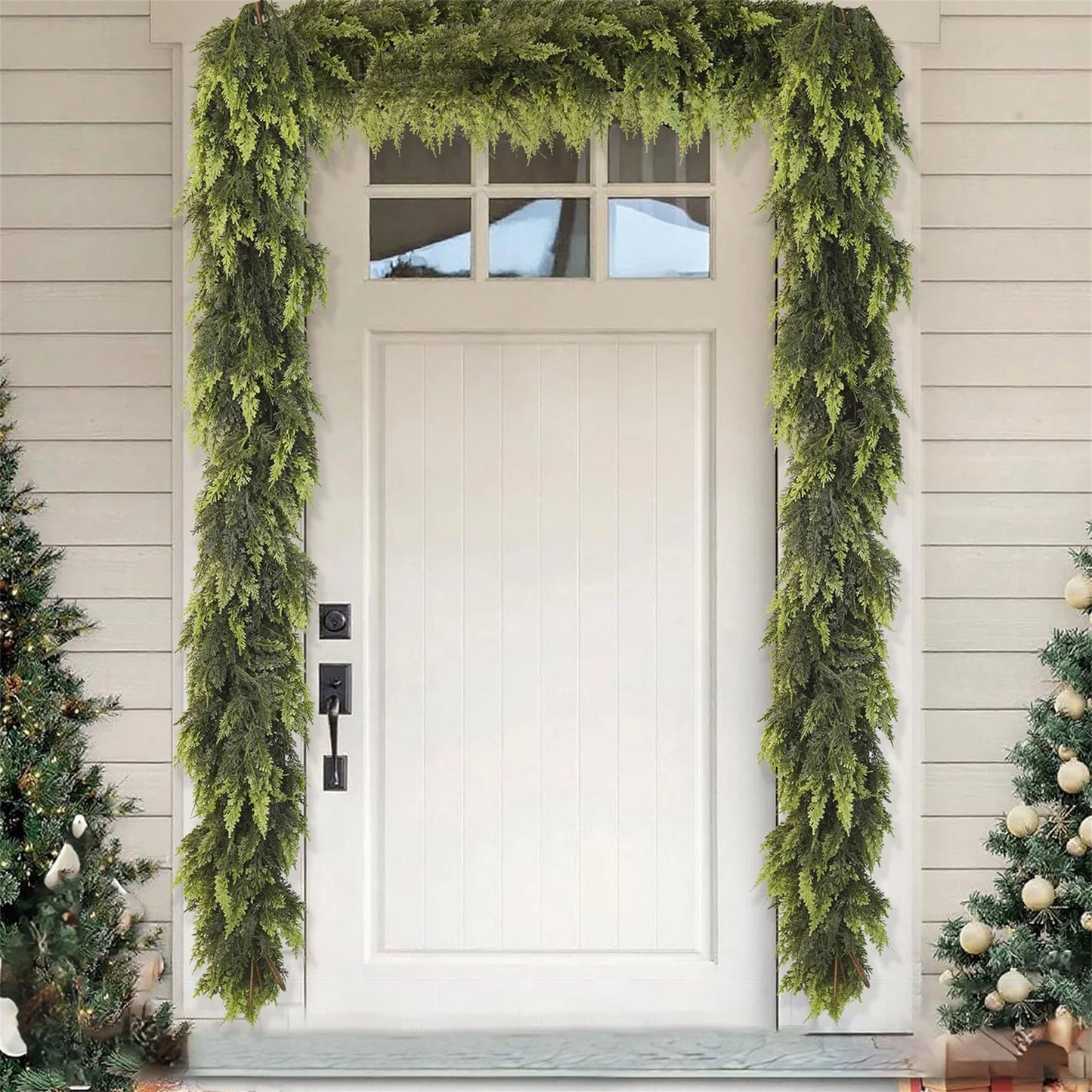 Artificial Pine Garland with Red Berries and Pine Cones for Christmas Home Party Decoration Festive Greenery Vine Décor