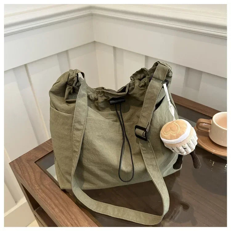 2024 New Large-capacity Waterproof Nylon Cloth Drawstring Pleated Shoulder Bag Travel Leisure Crossbody Bucket Bag
