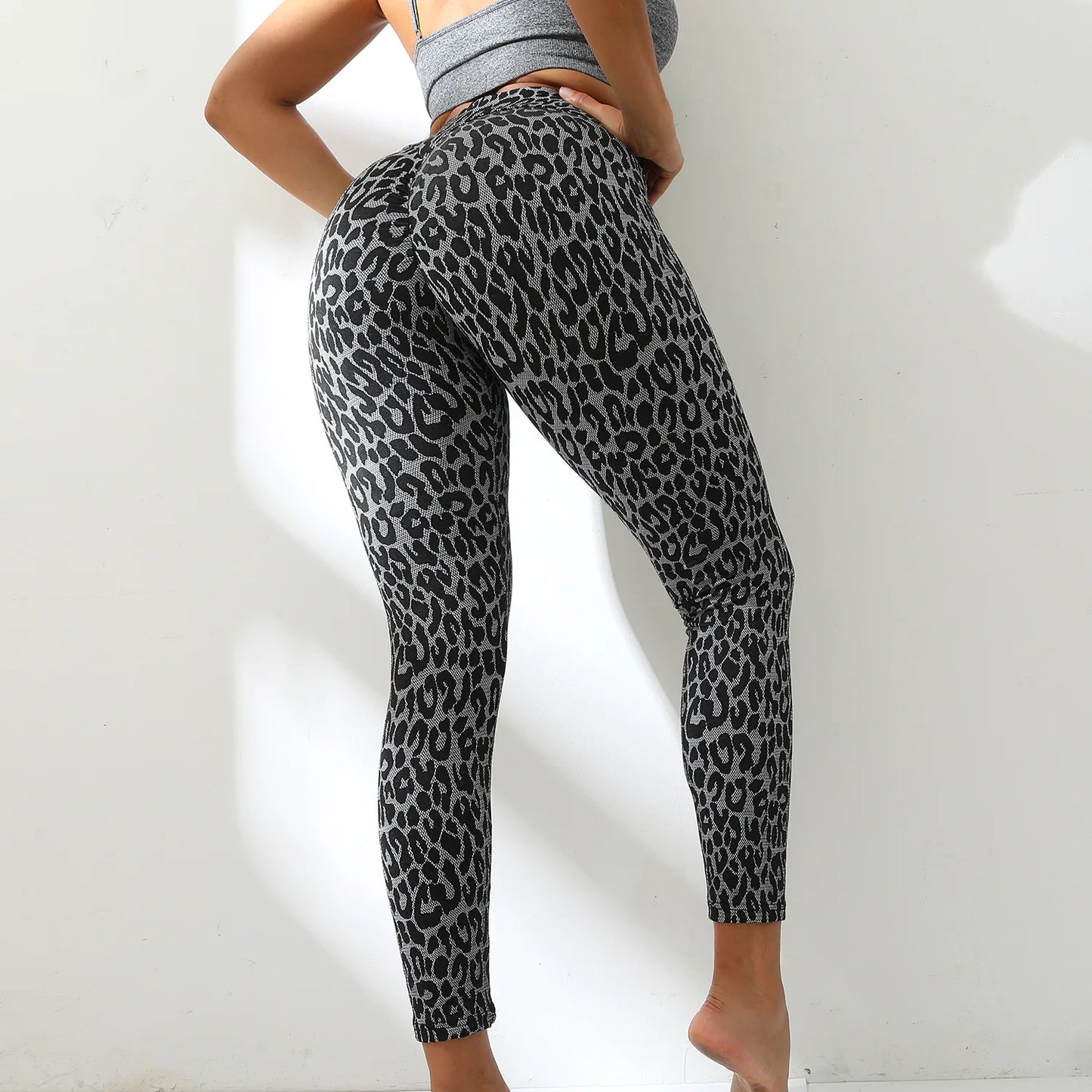 Seamless Leggings High Waist Women's Pants Hip-lifting Sexy Leopard Elastic GYM Sport Tights Fitness Workout Yoga Bottoms