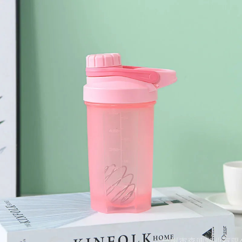 500ml Protable Shaker Bottle Whey Protein Powder Gym Sports Bottle with Stirring Ball Leak Proof Lid Travel Outdoor Water Bottle