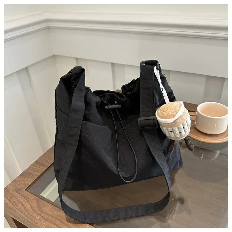 2024 New Large-capacity Waterproof Nylon Cloth Drawstring Pleated Shoulder Bag Travel Leisure Crossbody Bucket Bag