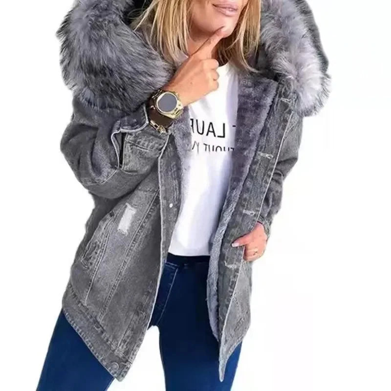 Women's Denim Jacket Hole Design Thickened Autumn Winter New Style Cotton Casual Fashion Outerwear Upper Apparel