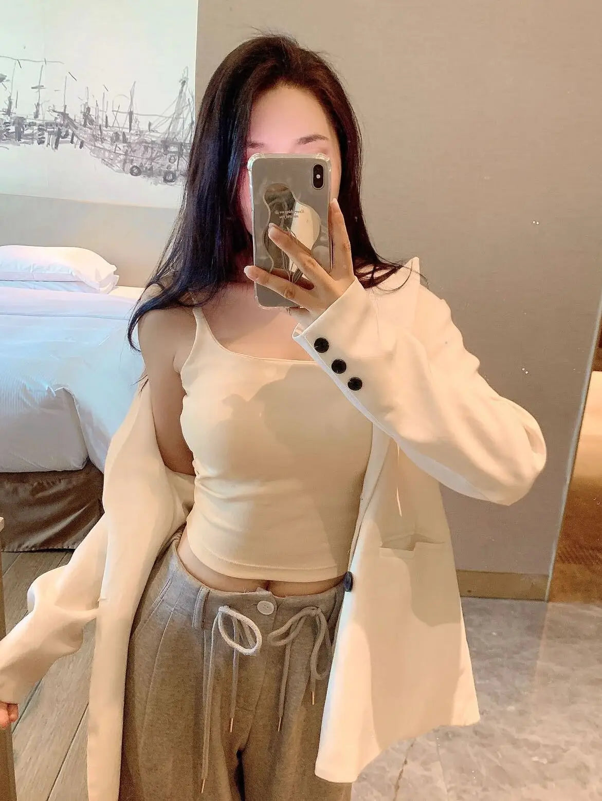 New Women's Slim Fit Tank Top Pure Color Summer Outerwear with Chest Pad Versatile Casual Wear