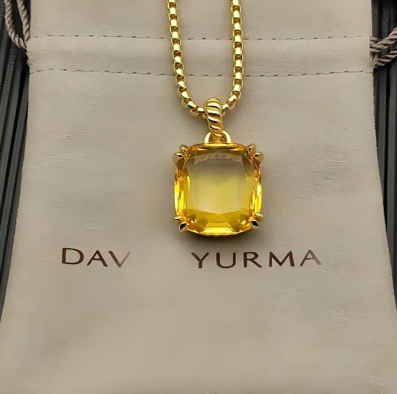 2026 Valentine Classic Love Star Pearl Pendant Necklace Temperament Exquisite and Elegant Jewelry Suitable for Any Occasion