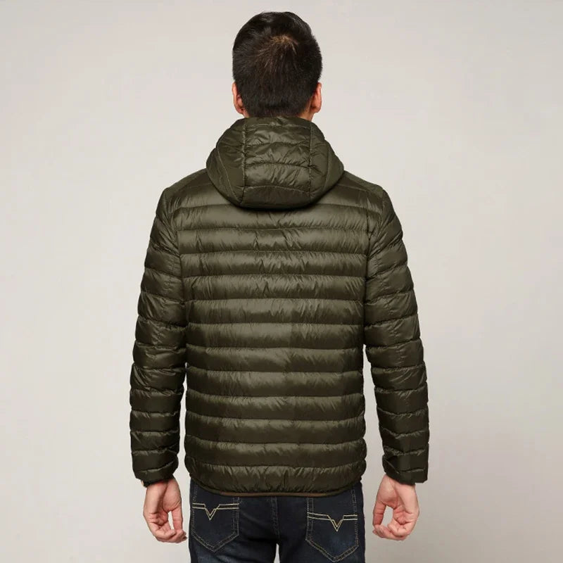Men's All-Season Ultra Lightweight Packable Down Jacket Water and Wind-Resistant Breathable Coat Big Size Men Hoodies Jackets