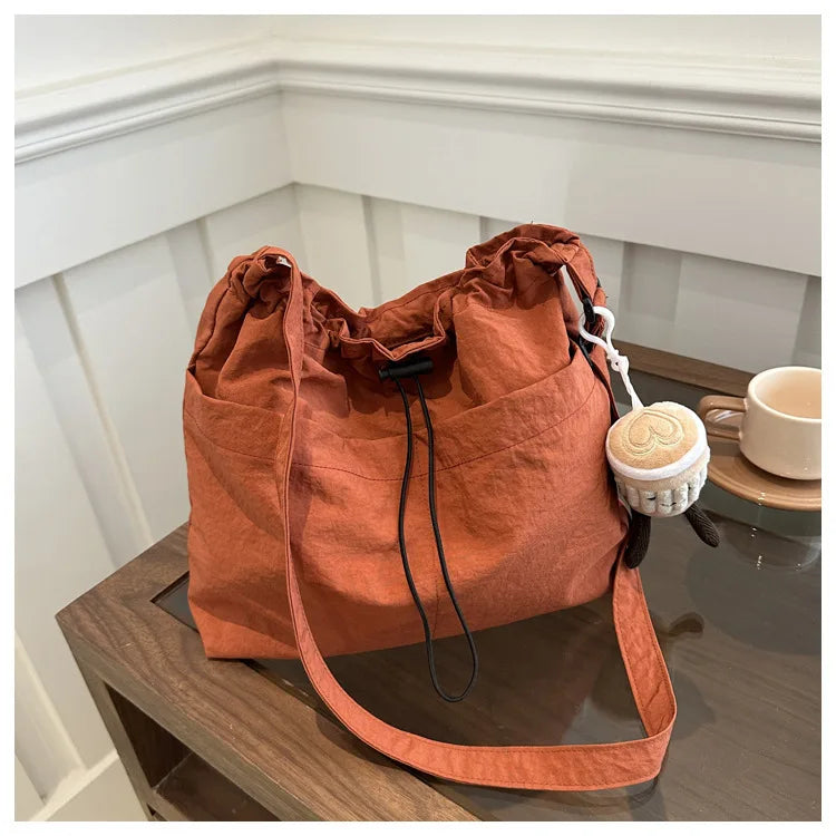 2024 New Large-capacity Waterproof Nylon Cloth Drawstring Pleated Shoulder Bag Travel Leisure Crossbody Bucket Bag
