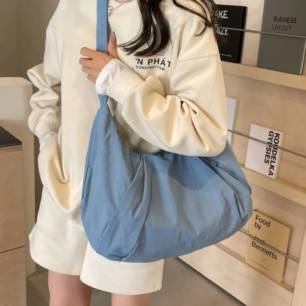 Nylon Shoulder Bags Tote Bag Large Capacity Casual Dumpling Bag Solid Color Fold Oxford Cloth Underarm Bag Girls