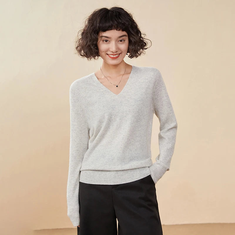 Autumn And Winter New Women's Cashmere Sweater 100% Pure Cashmere V-neck Knitted Pullover Long Sleeved Hot Selling Women's Top