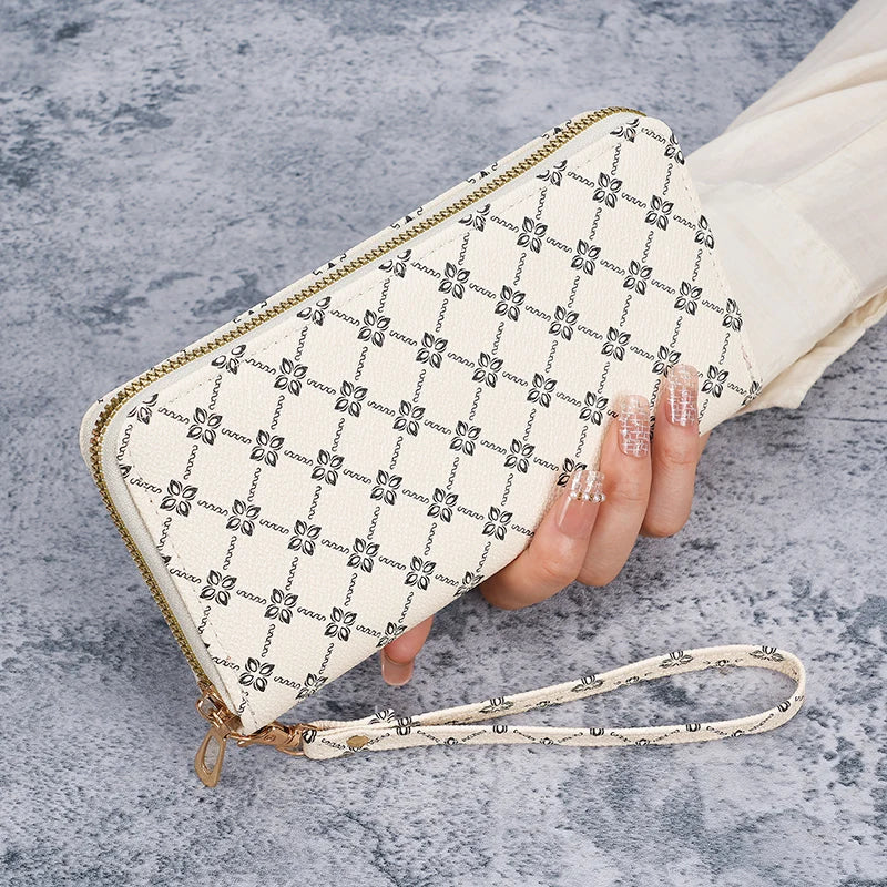 New niche European and American trend printing long large-capacity multifunctional wallet clutch wholesale bag
