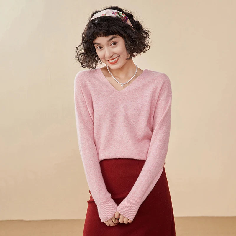 Autumn And Winter New Women's Cashmere Sweater 100% Pure Cashmere V-neck Knitted Pullover Long Sleeved Hot Selling Women's Top