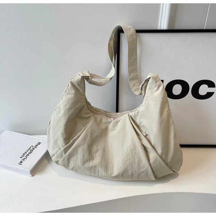 Nylon Shoulder Bags Tote Bag Large Capacity Casual Dumpling Bag Solid Color Fold Oxford Cloth Underarm Bag Girls