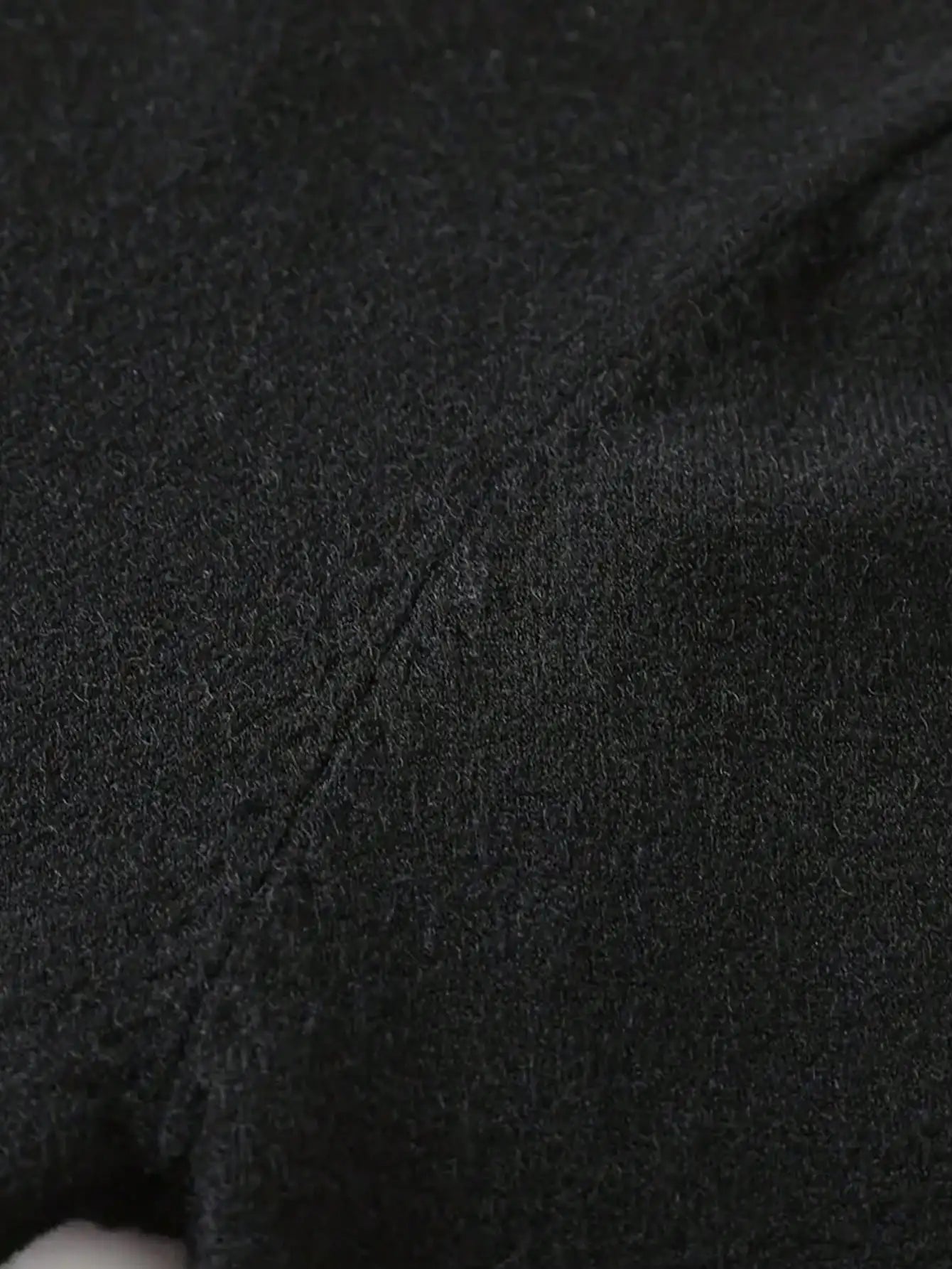 Men's Black Loose Fit Long Sleeve Turtleneck Sweater for Autumn Winter