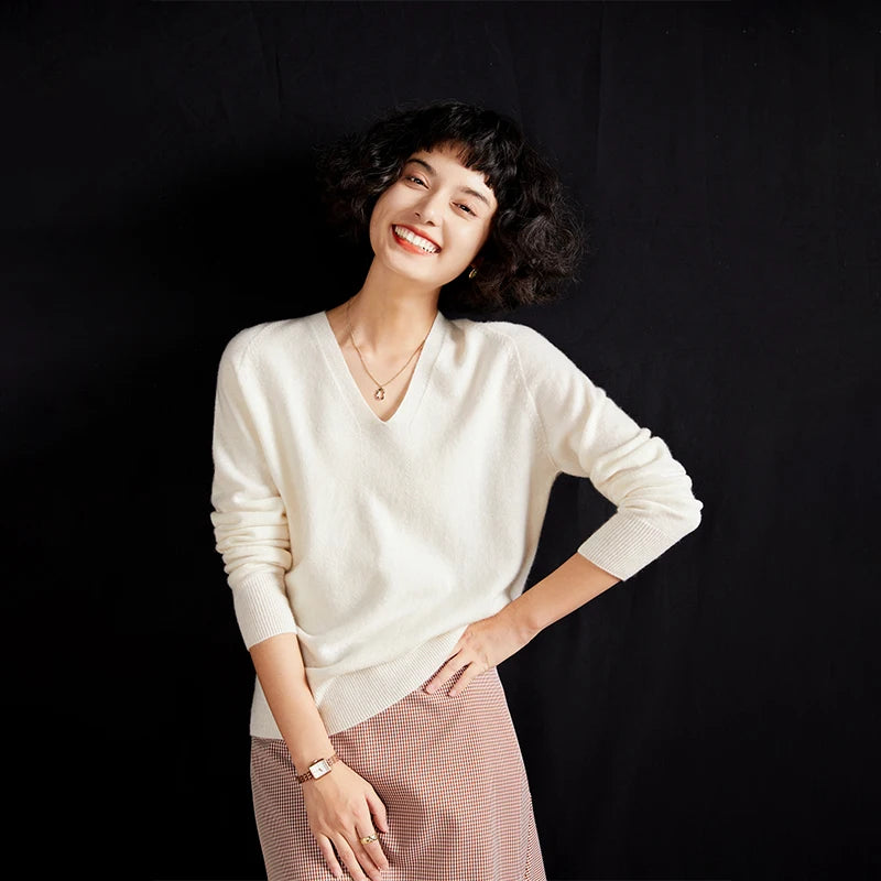 Autumn And Winter New Women's Cashmere Sweater 100% Pure Cashmere V-neck Knitted Pullover Long Sleeved Hot Selling Women's Top